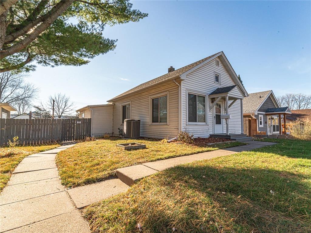 2412 12th Avenue E North Saint Paul MN 55109 6464805 image1