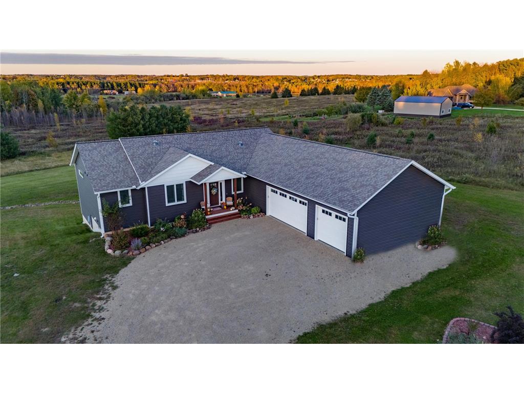 2412 60th Avenue Baldwin WI 54028 6484788 image1