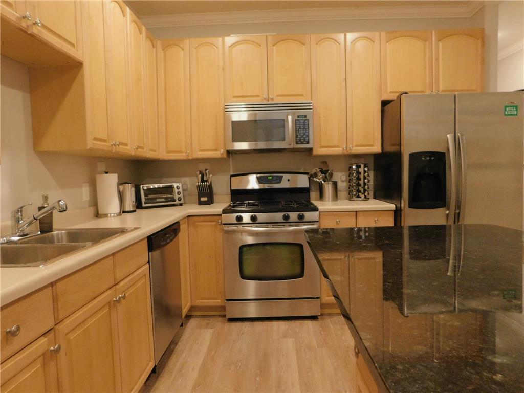 2412 Harriet Avenue #101 Minneapolis MN 55405 7086749 image5