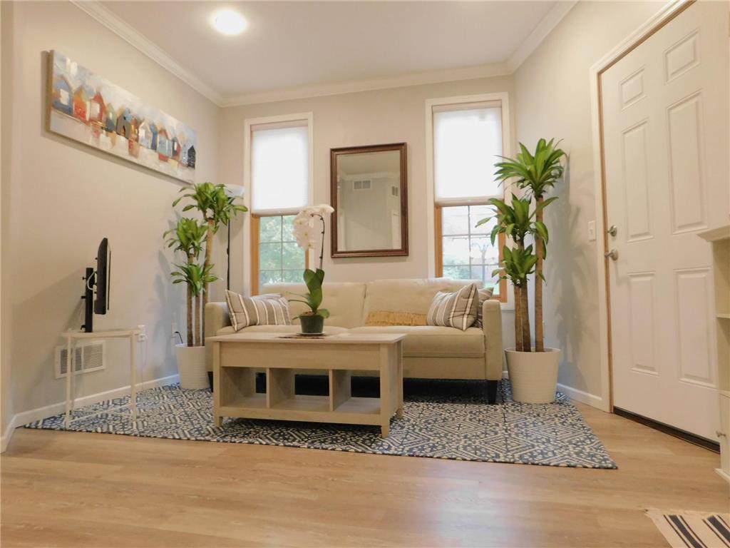 2412 Harriet Avenue #101 Minneapolis MN 55405 7086749 image7