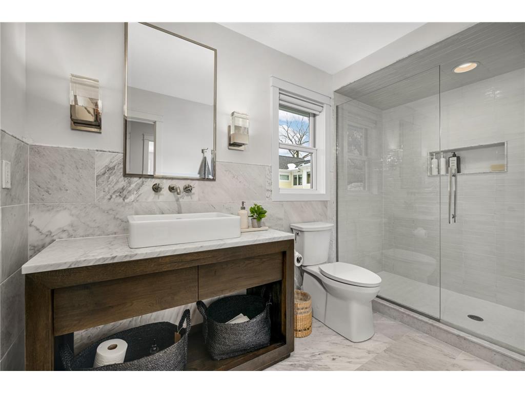 2412 Lafayette Road Minnetonka Beach MN 55391 - Lake Minnetonka 7015578 image35