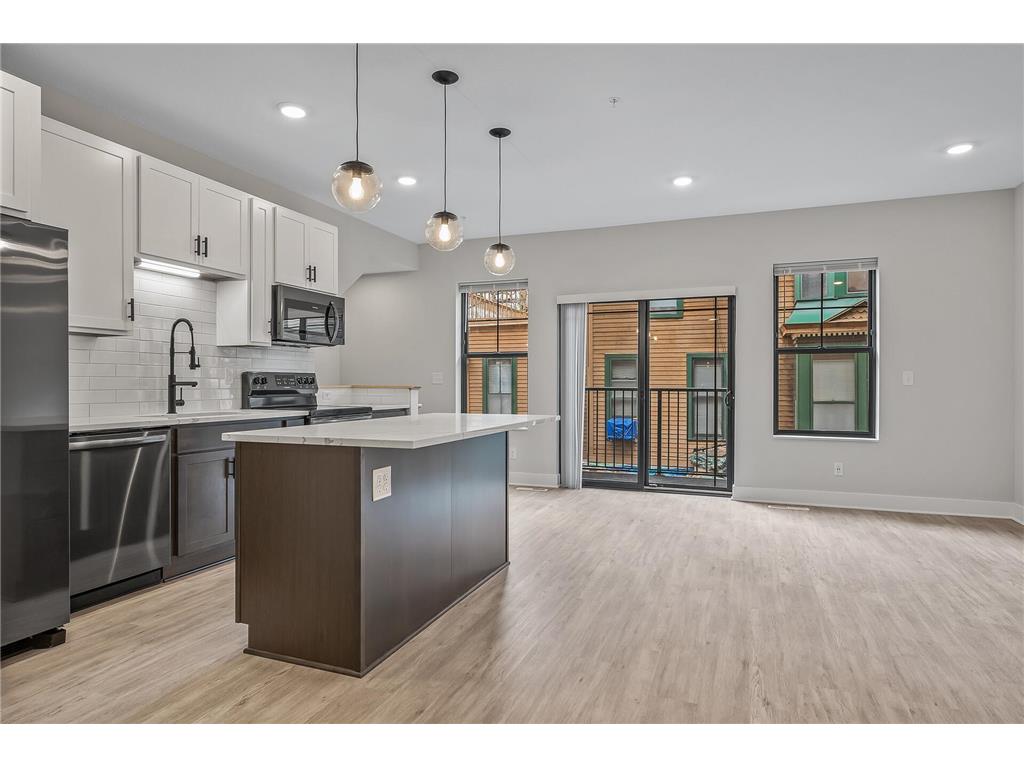2413 1st Avenue S Minneapolis MN 55404 7045824 image35