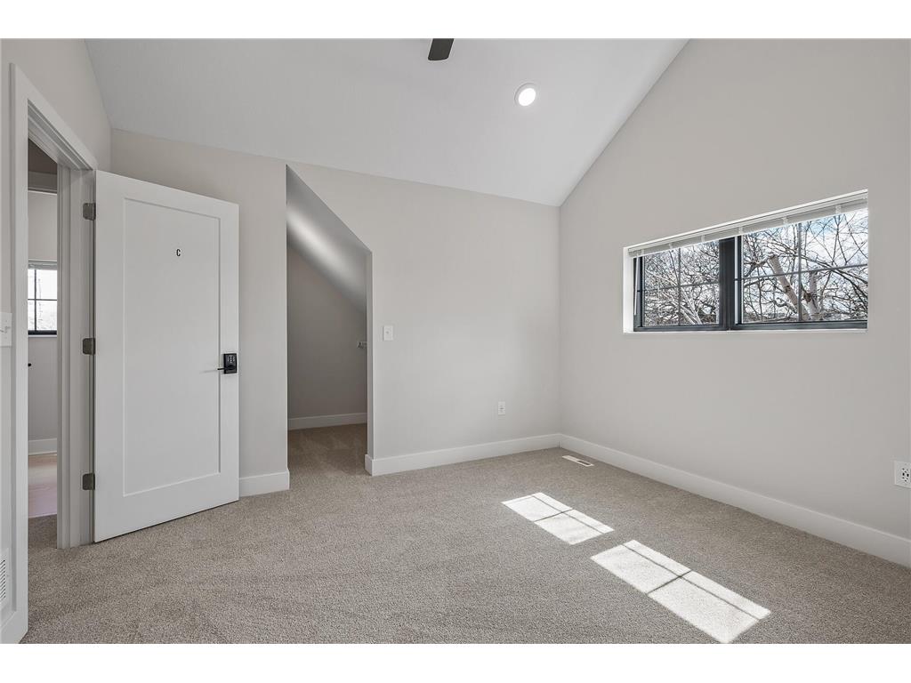 2413 1st Avenue S Minneapolis MN 55404 7045824 image93