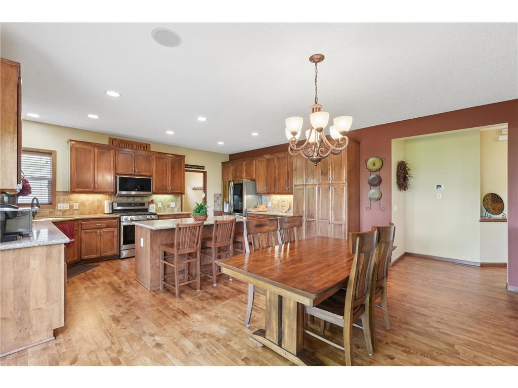 2413 Sandstone Drive Woodbury MN 55129 7076618 image13