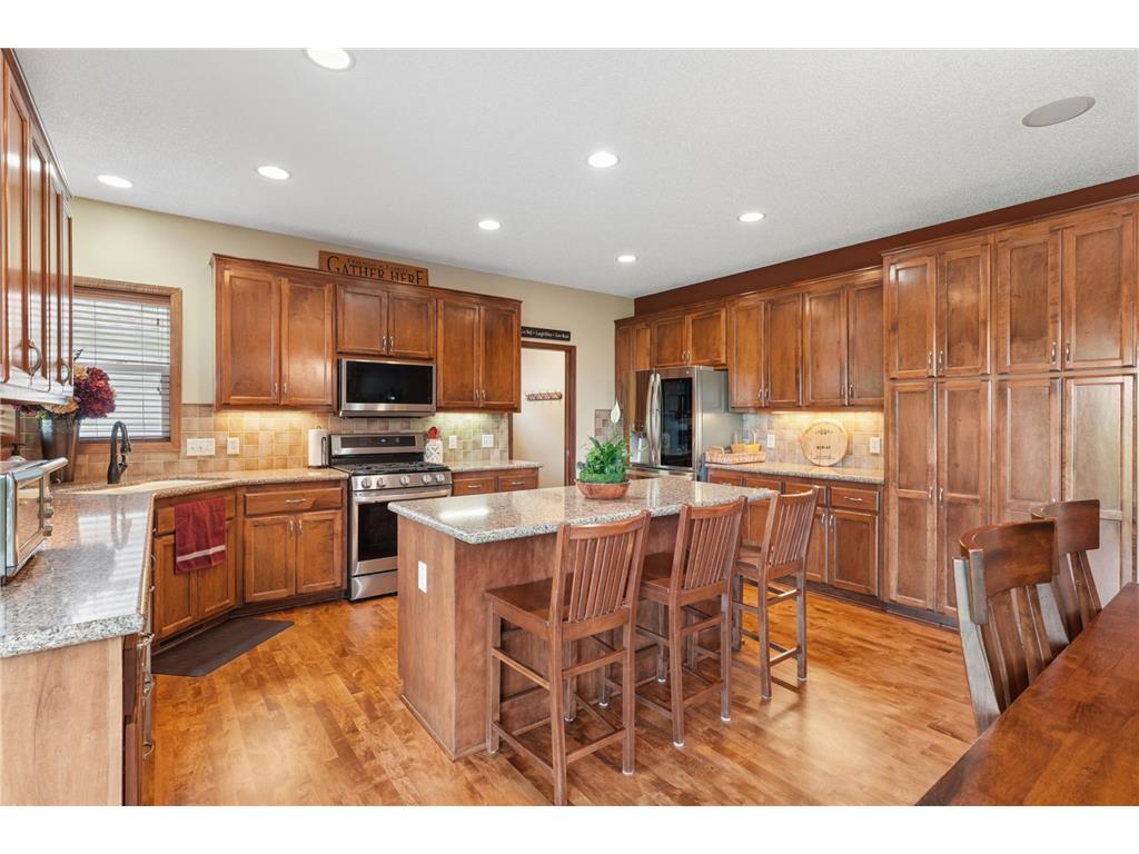 2413 Sandstone Drive Woodbury MN 55129 7076618 image16