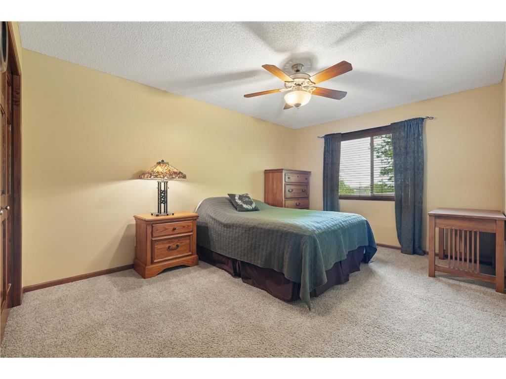 2413 Sandstone Drive Woodbury MN 55129 7076618 image26