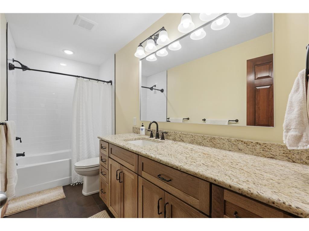 2413 Sandstone Drive Woodbury MN 55129 7076618 image29