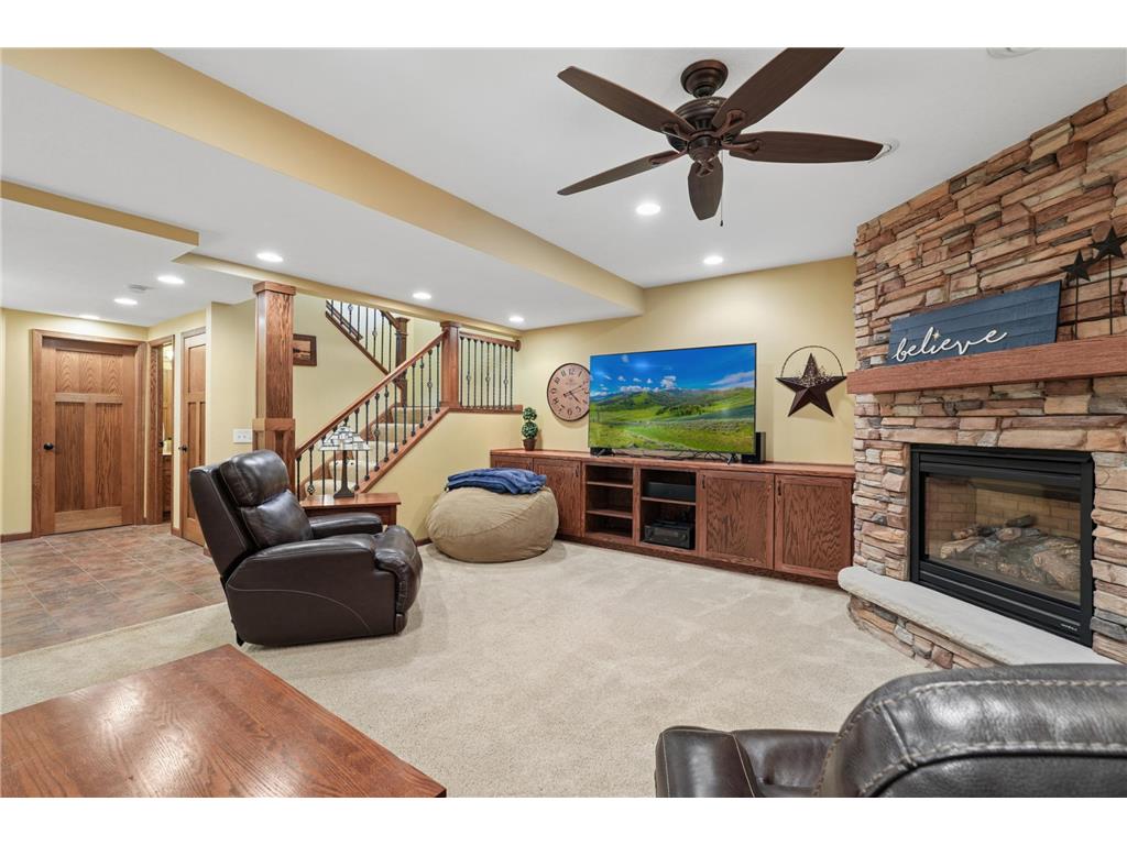 2413 Sandstone Drive Woodbury MN 55129 7076618 image32