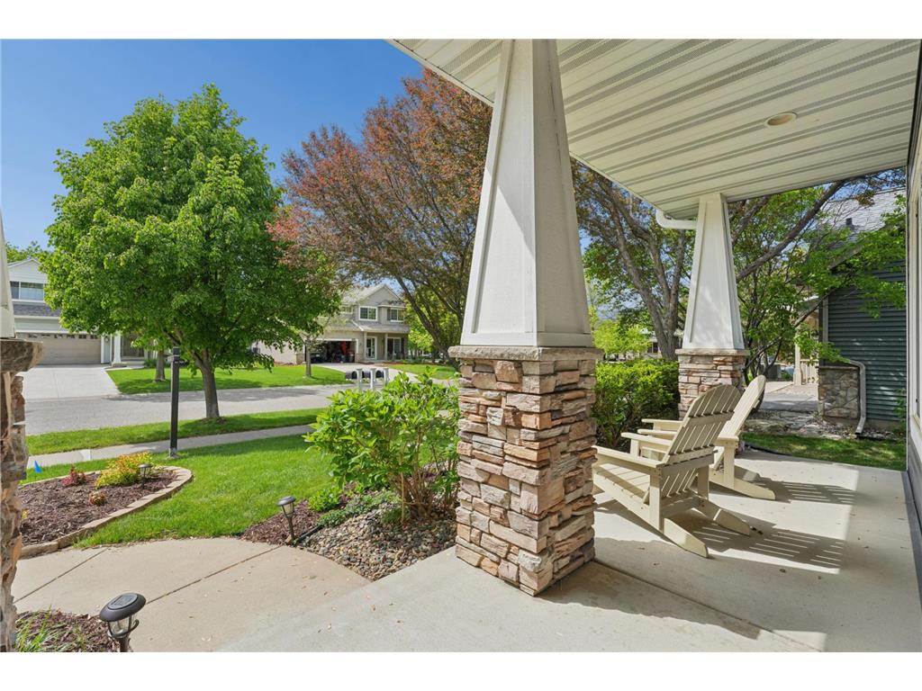 2413 Sandstone Drive Woodbury MN 55129 7076618 image4