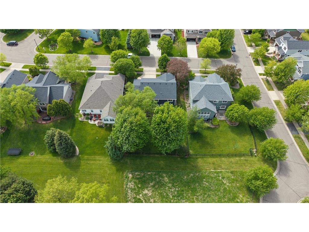 2413 Sandstone Drive Woodbury MN 55129 7076618 image50