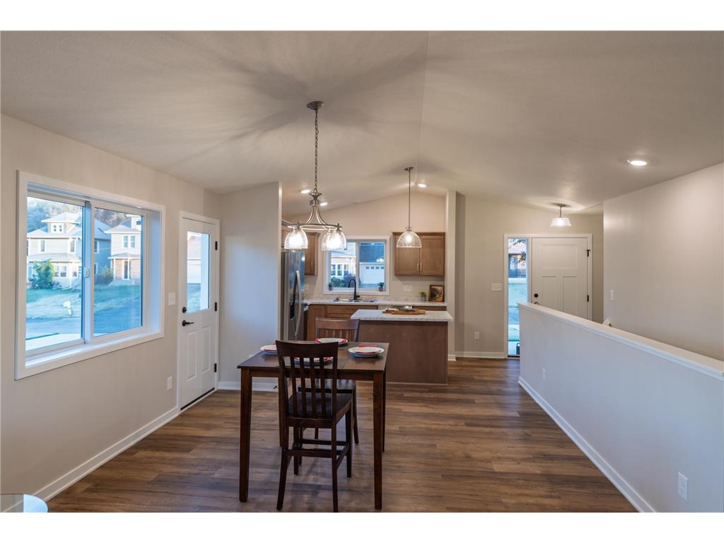 2414 15 Street SE Rochester MN 55904 6747708 image5