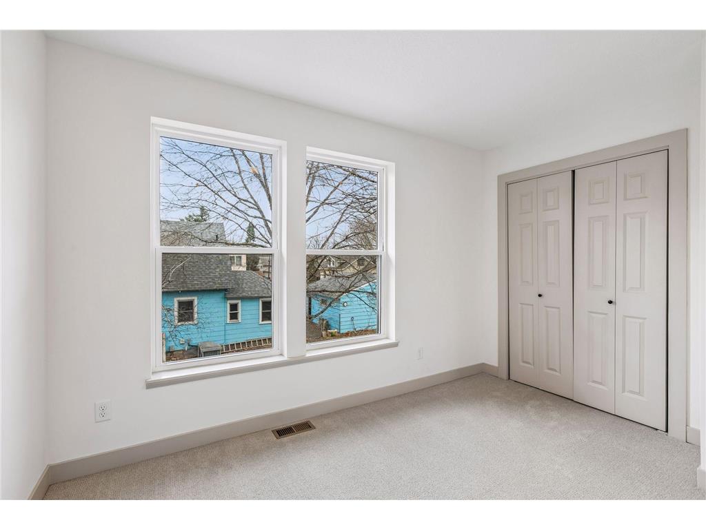 2414 Como Avenue SE Minneapolis MN 55414 7052436 image21