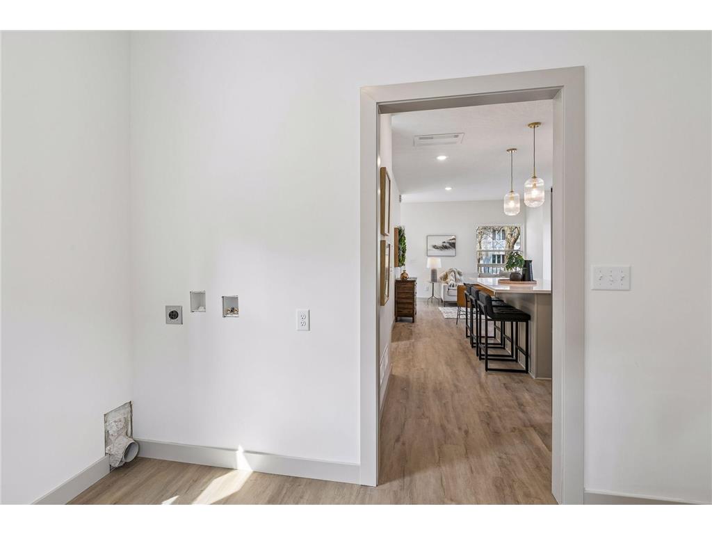 2414 Como Avenue SE Minneapolis MN 55414 7052436 image36