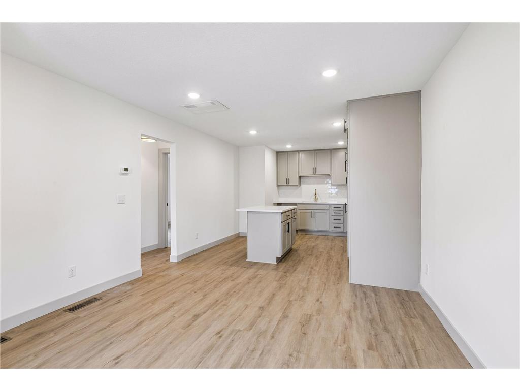2414 Como Avenue SE Minneapolis MN 55414 7052436 image47