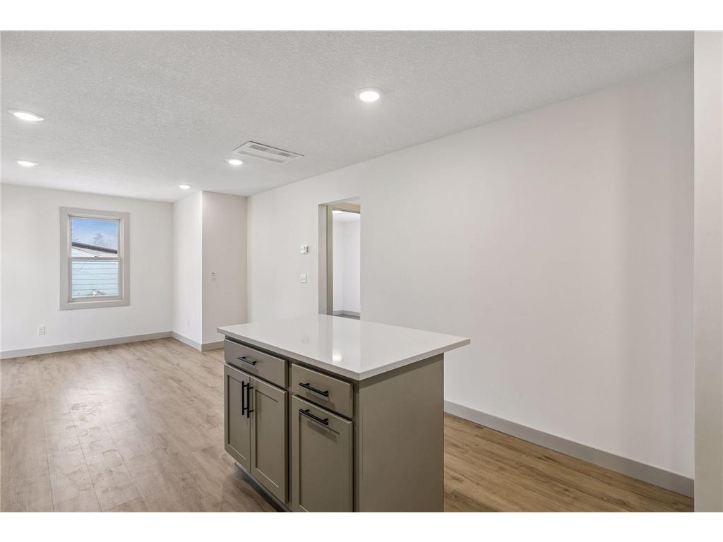 2414 Como Avenue SE Minneapolis MN 55414 7052436 image55