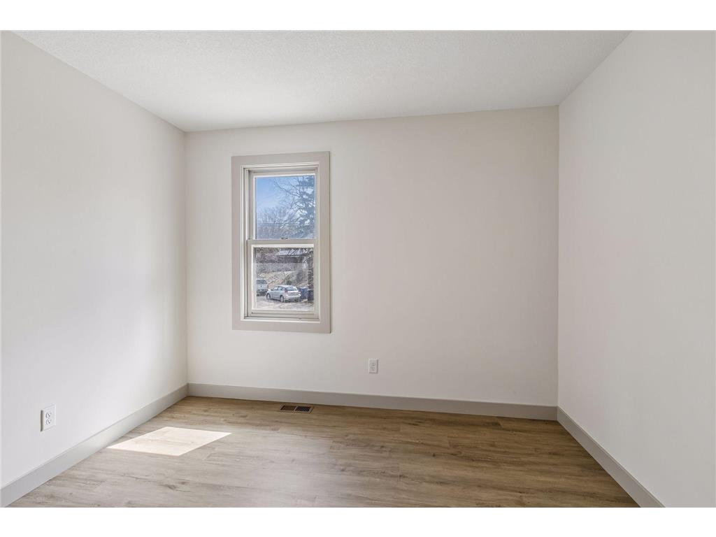 2414 Como Avenue SE Minneapolis MN 55414 7052436 image60