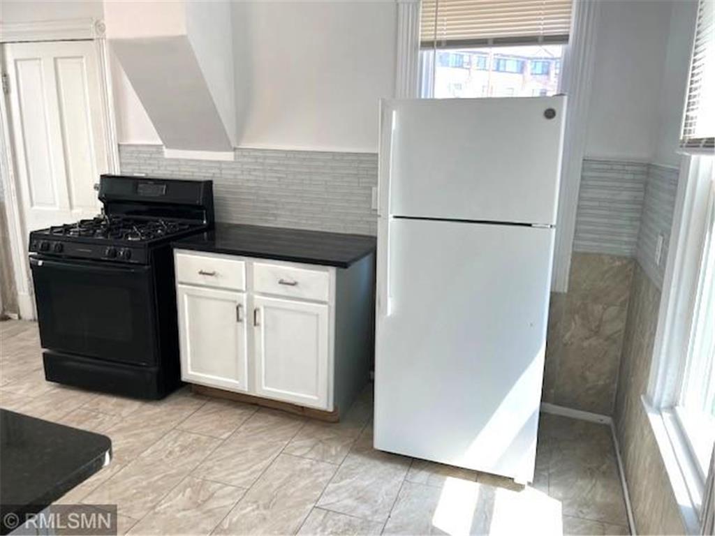 2414 N 4th Street Minneapolis MN 55411 7076207 image6