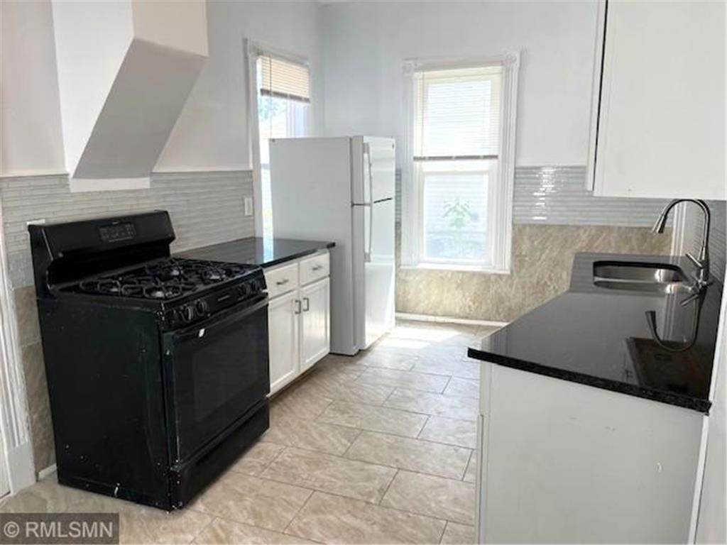 2414 N 4th Street Minneapolis MN 55411 7076207 image7