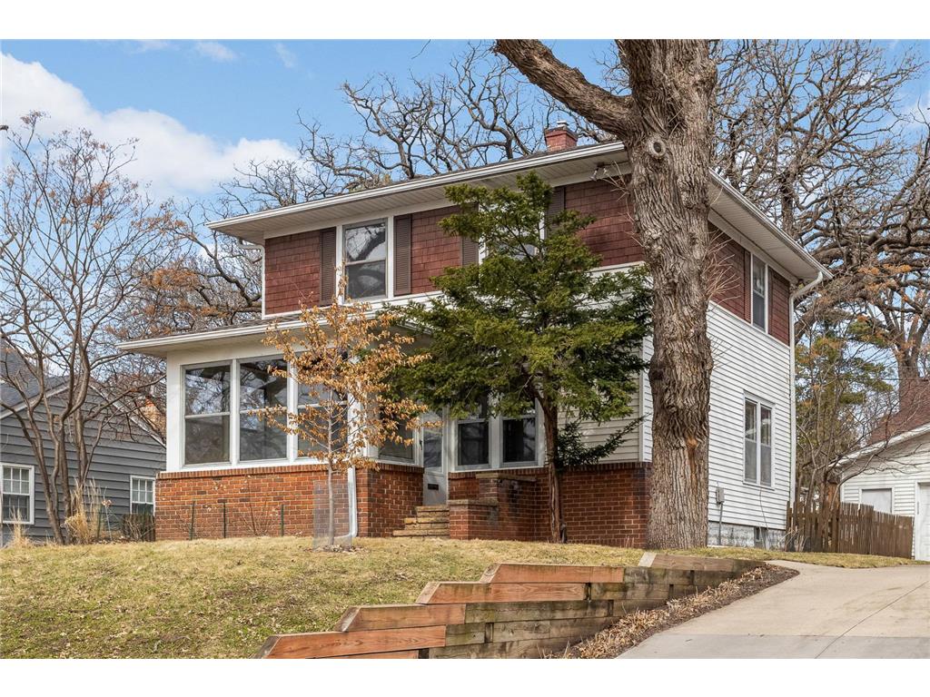 2414 W 54th Street Minneapolis MN 55410 7042613 image1