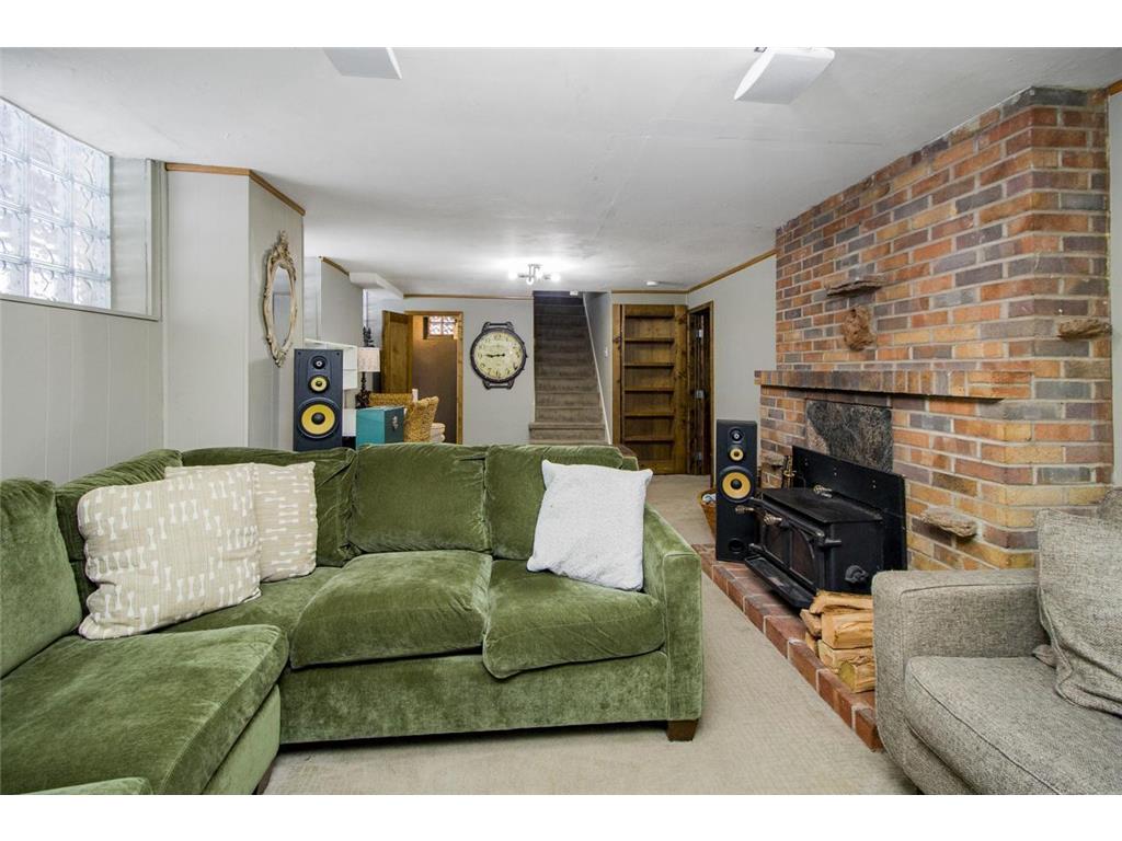 2414 W Old Shakopee Road Bloomington MN 55431 7009876 image20