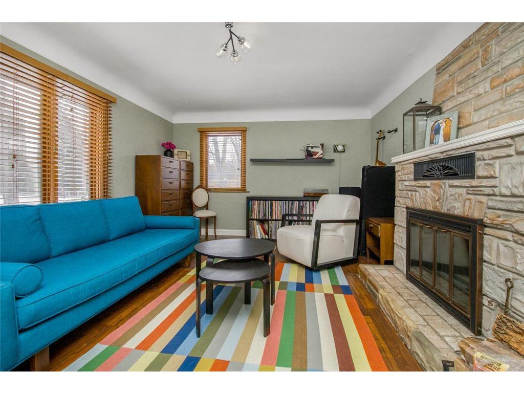 2414 W Old Shakopee Road Bloomington MN 55431 7009876 image3