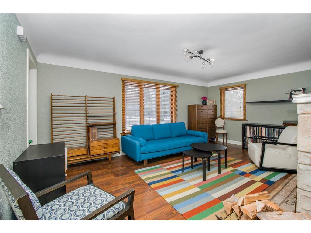 2414 W Old Shakopee Road Bloomington MN 55431 7009876 image4