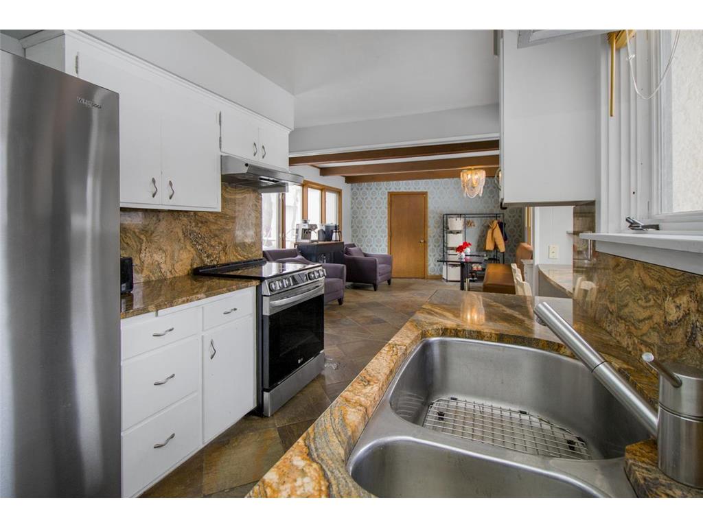 2414 W Old Shakopee Road Bloomington MN 55431 7009876 image6