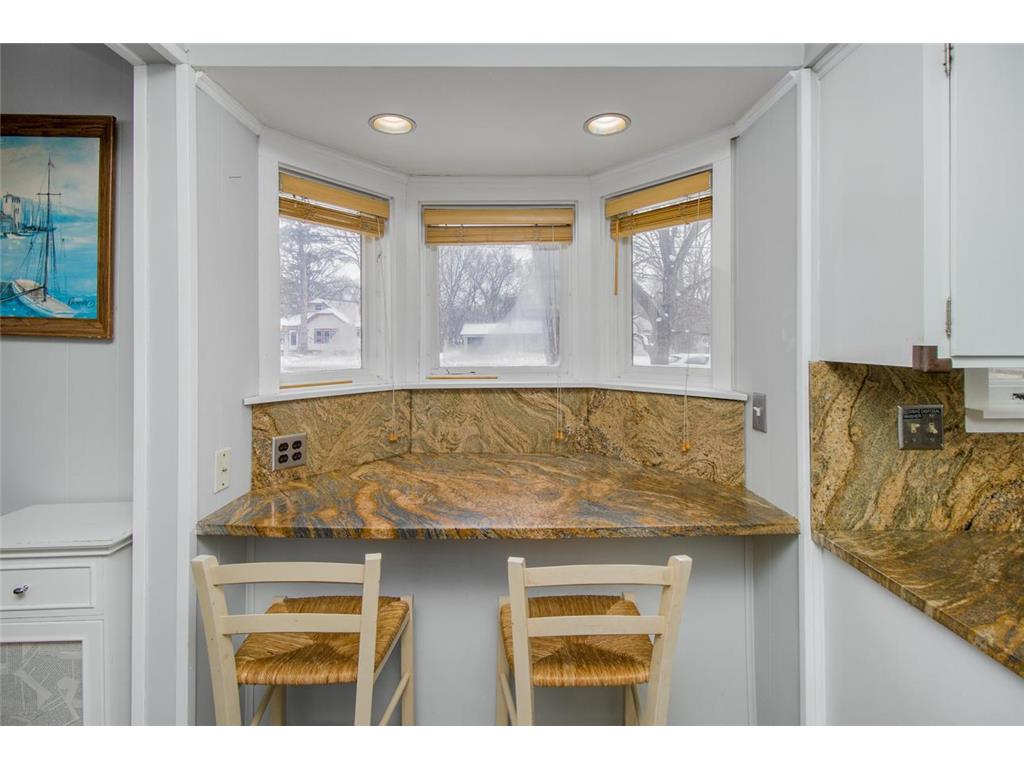 2414 W Old Shakopee Road Bloomington MN 55431 7009876 image8