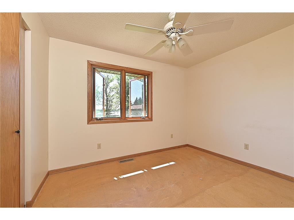 24147 Maple Drive W Bovey MN 55709 6686146 image28