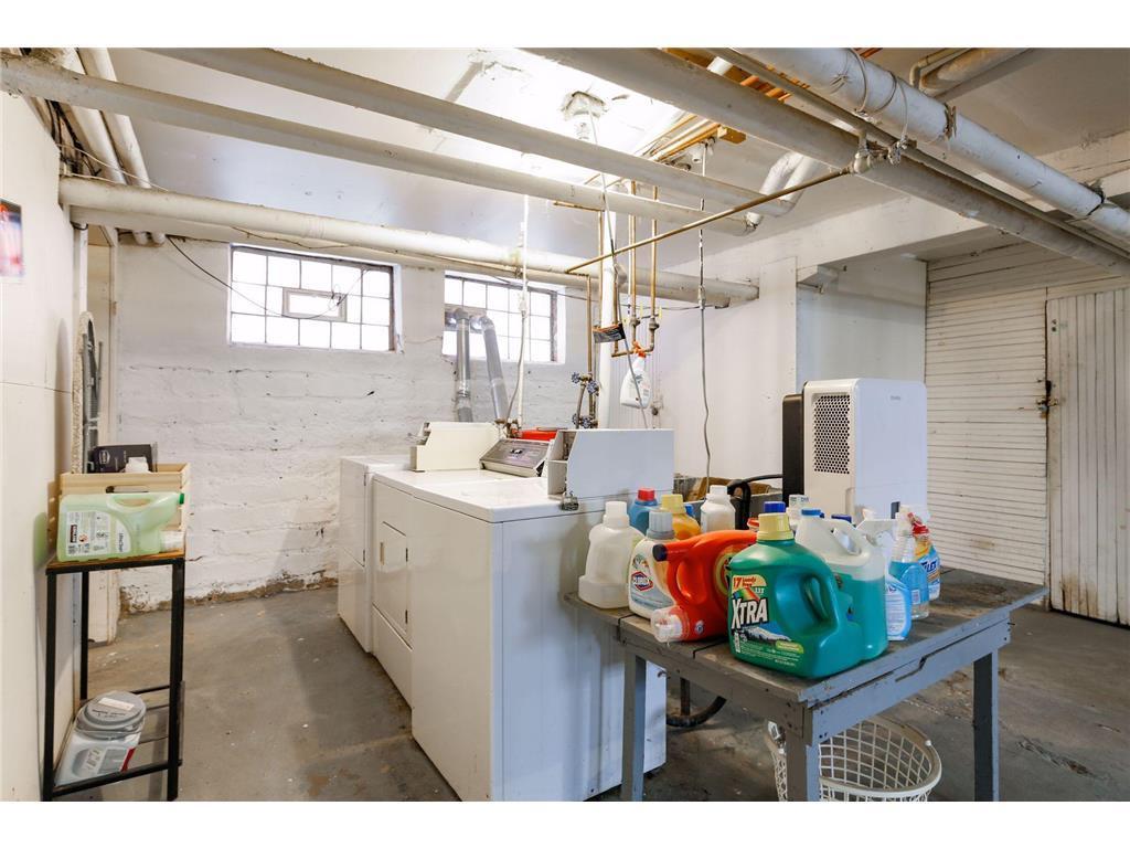 2415 Harriet Avenue #4 Minneapolis MN 55405 7094647 image13