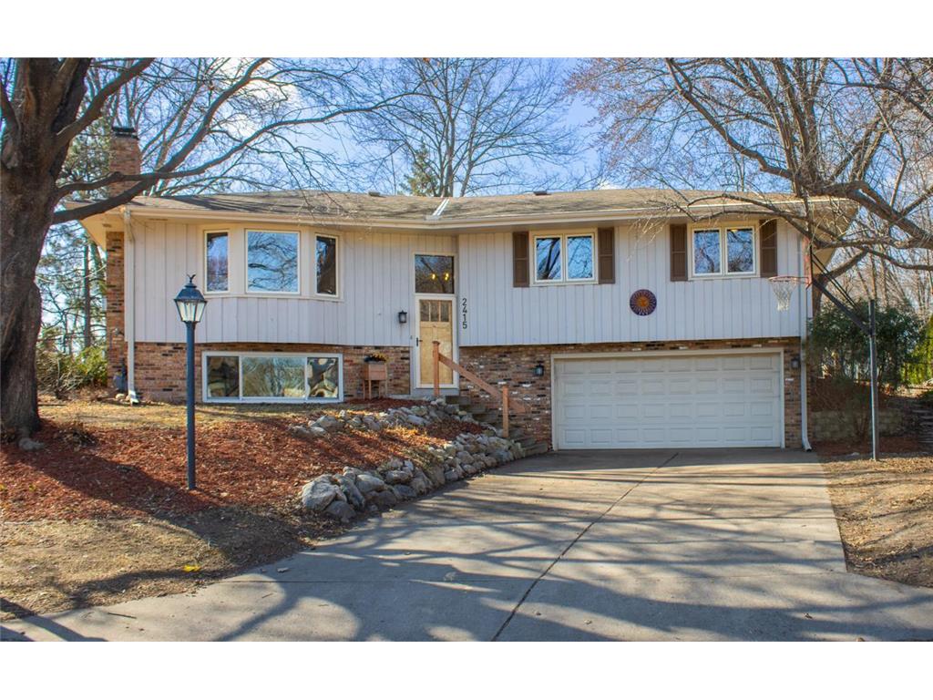 2415 Lamplighter Lane Golden Valley MN 55422 6498229 image1