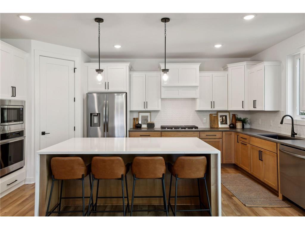 2415 Laurie Court W Roseville MN 55113 6790737 image14