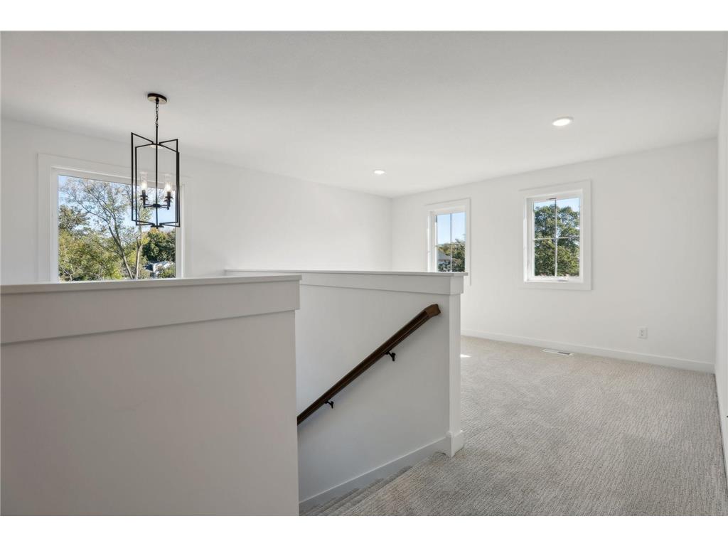 2415 Laurie Court W Roseville MN 55113 6790737 image29