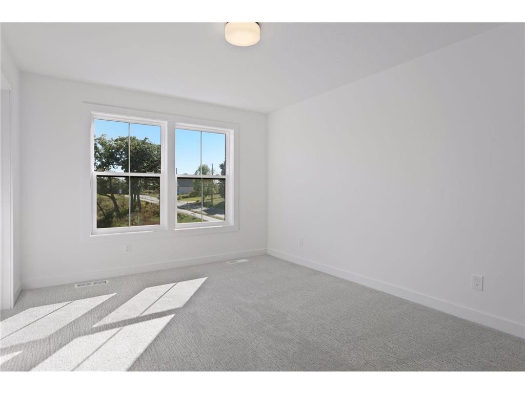 2415 Laurie Court W Roseville MN 55113 6790737 image36