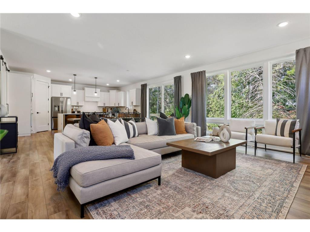 2415 Laurie Court W Roseville MN 55113 6790737 image8