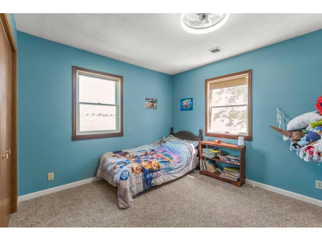 2416 20th Avenue East Farmington WI 54020 7107160 image21