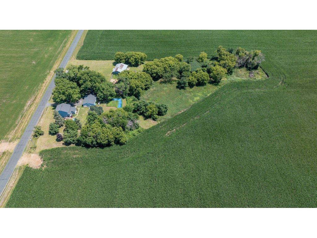 2416 20th Avenue East Farmington WI 54020 7107160 image42