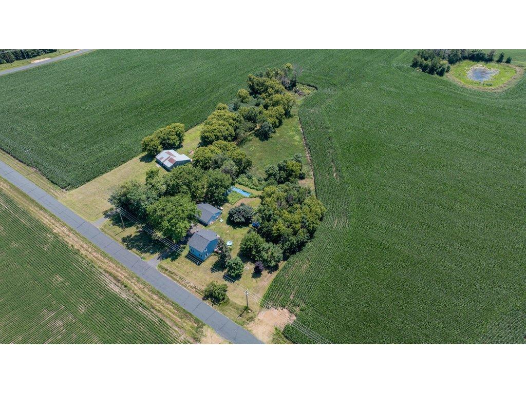 2416 20th Avenue East Farmington WI 54020 7107160 image43