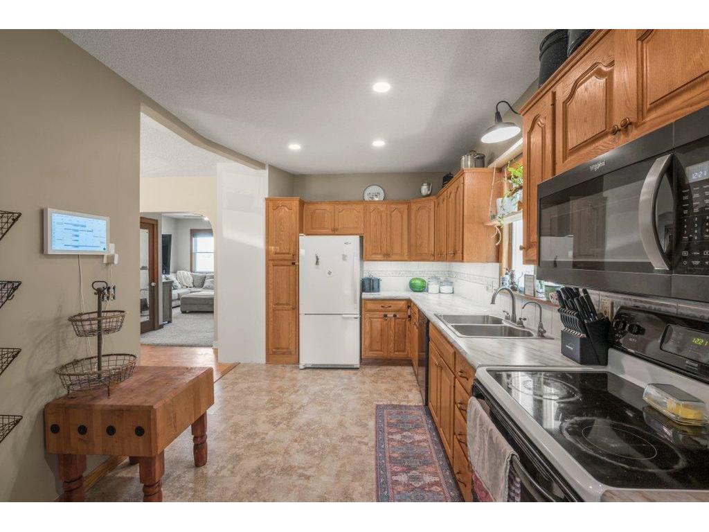 2416 20th Avenue East Farmington WI 54020 7107160 image7