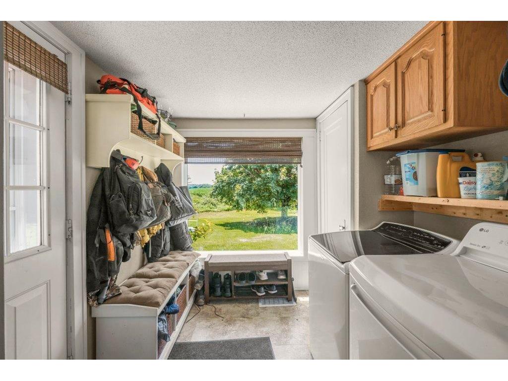 2416 20th Avenue East Farmington WI 54020 7107160 image8