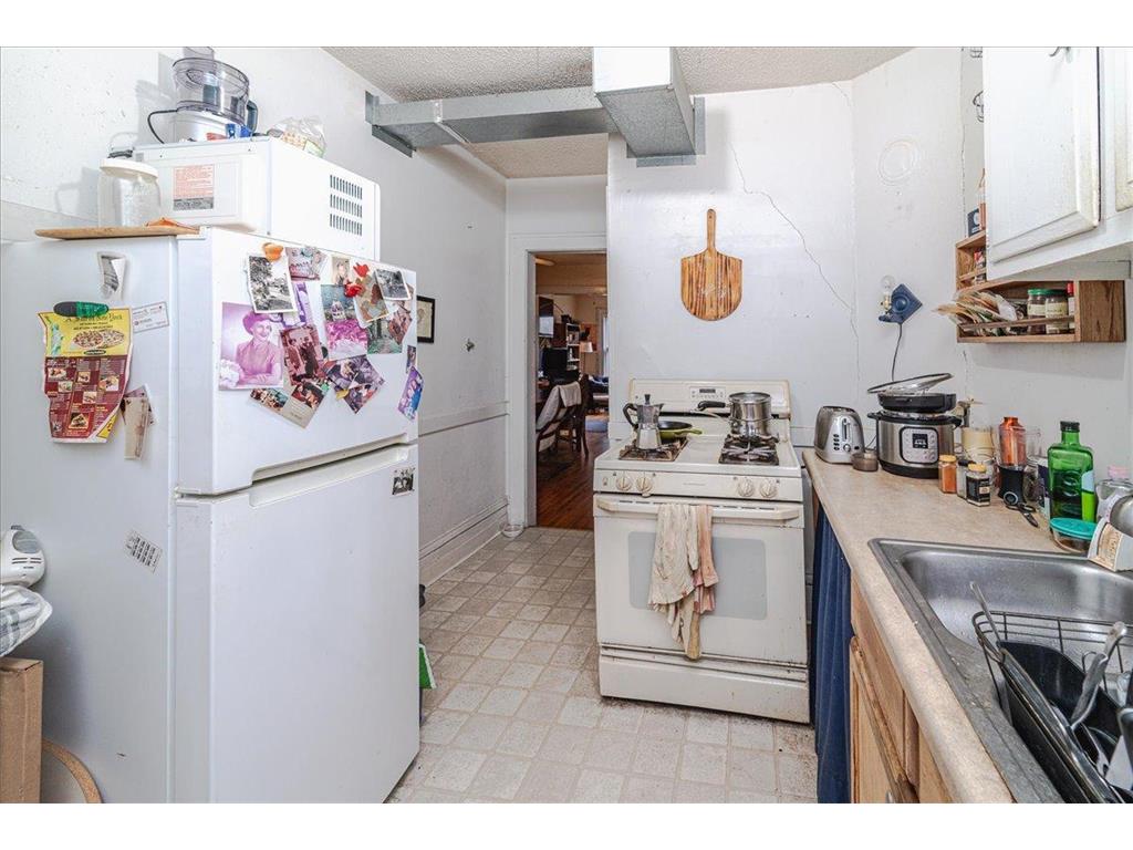 2416 4th Avenue S Minneapolis MN 55404 6780431 image13