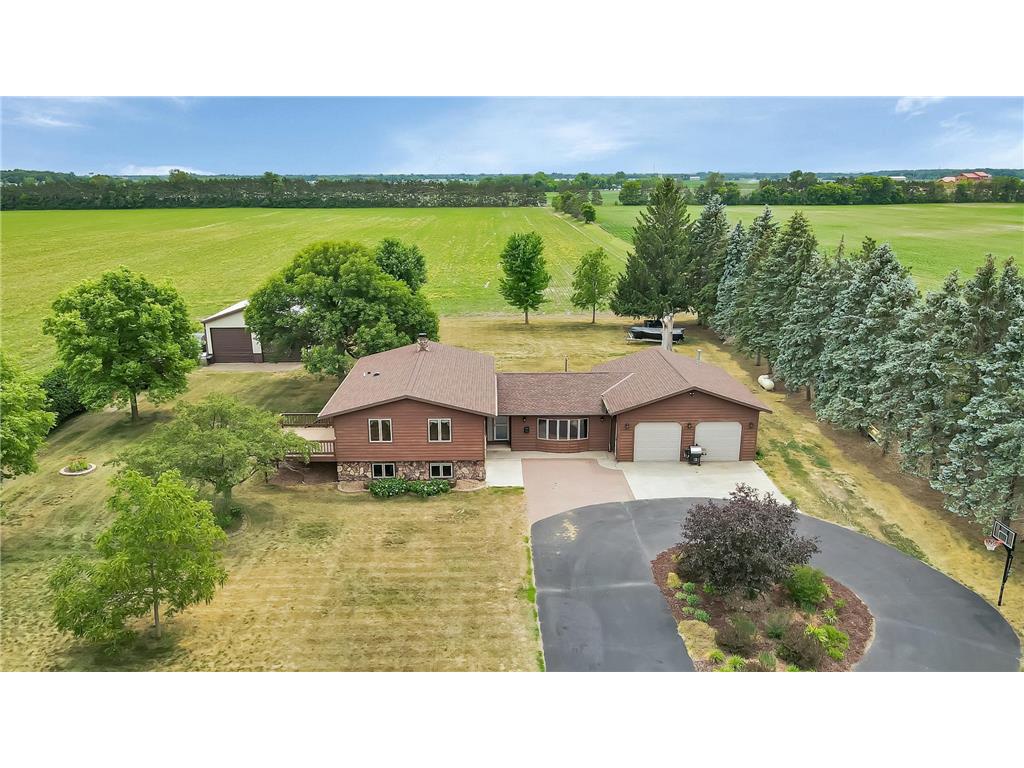 2416 6th Street S Sartell MN 56377 6398969 image1