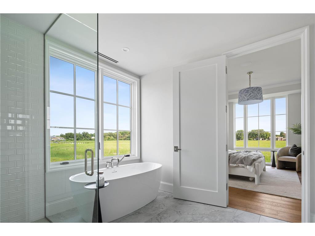 2416 Commerce Boulevard #102 Mound MN 55364 - Lake Minnetonka 7102703 image37