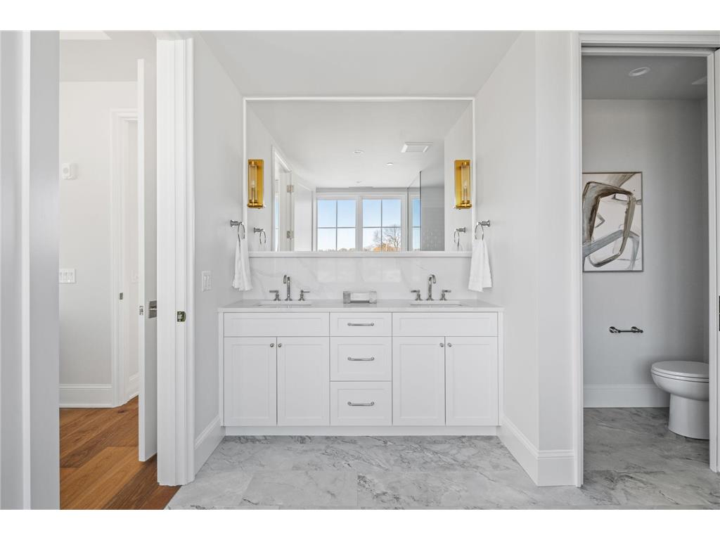 2416 Commerce Boulevard #B1 Mound MN 55364 - Lake Minnetonka 7037513 image50