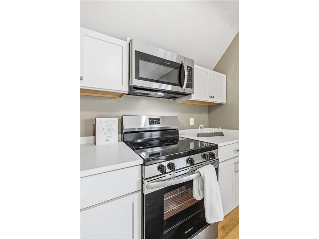 2416 Harriet Avenue Minneapolis MN 55405 7014307 image21