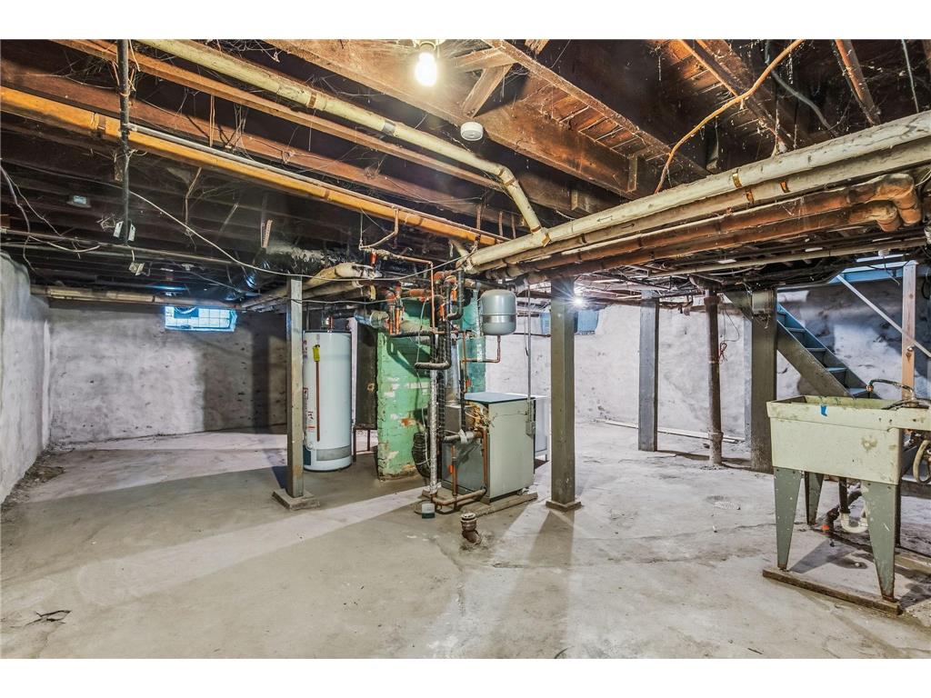 2416 Harriet Avenue Minneapolis MN 55405 7014307 image32