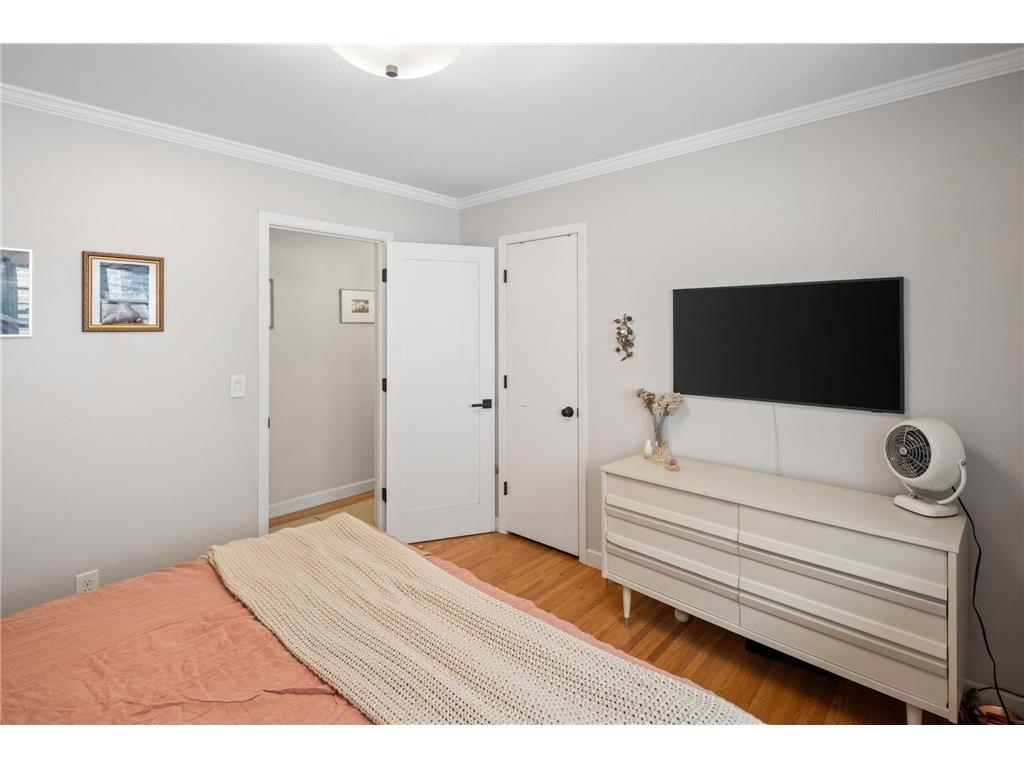 2416 Quincy Street NE Minneapolis MN 55418 7058751 image11