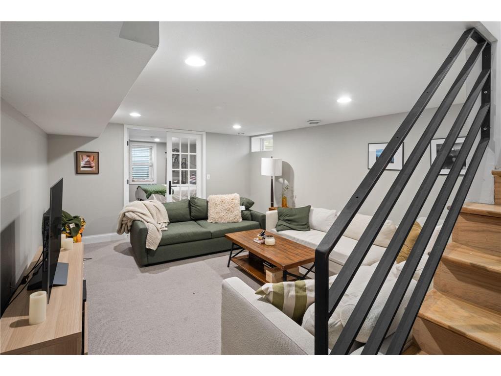 2416 Quincy Street NE Minneapolis MN 55418 7058751 image17