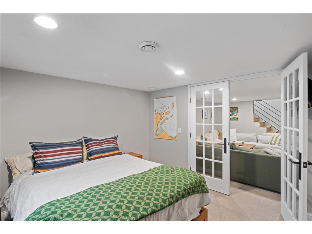 2416 Quincy Street NE Minneapolis MN 55418 7058751 image20