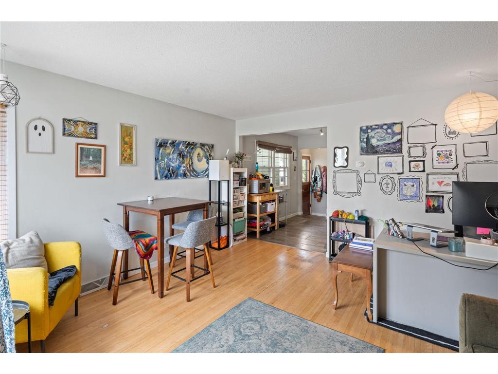 2416 Quincy Street NE Minneapolis MN 55418 7058751 image24